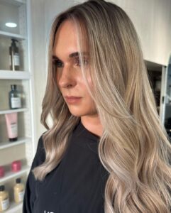 Lived in Blonde Northampton Aurora Hairdressing