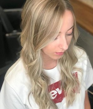 Blonde aurora-hairdressing-northampton