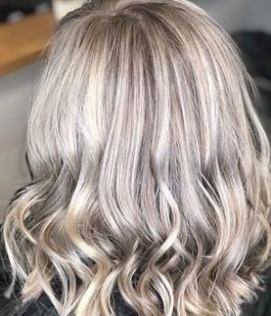 Blonde aurora-hairdressing-northampton