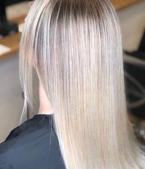 Blonde aurora-hairdressing-northampton